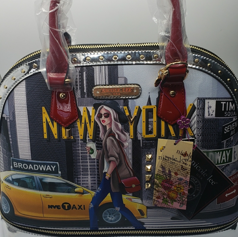 Nicole Lee NEW YORK  Collection